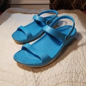 dawgs z sandals size 7